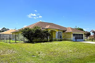 502 Davidson St SE, Palm Bay, FL 32909 - Photo 2