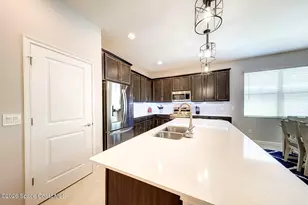 984 Jetway St, Orange City, FL 32763 - Photo 16