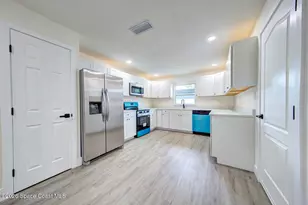 1095 Carol Ave, Titusville, FL 32780 - Photo 8