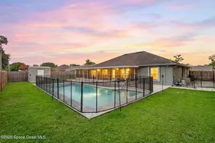 967 Douglas St SE, Palm Bay, FL 32909 - Photo 2
