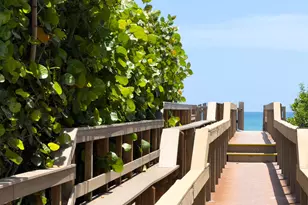 105 La Costa St, Melbourne Beach, FL 32951 - Photo 6