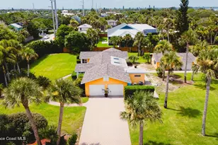 702 Oak St, Melbourne Beach, FL 32951 - Photo 8