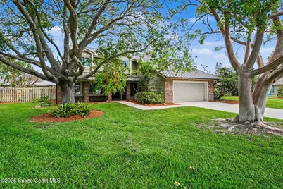 568 Rio Casa Drive N, Indialantic, FL 32903 - Photo 2