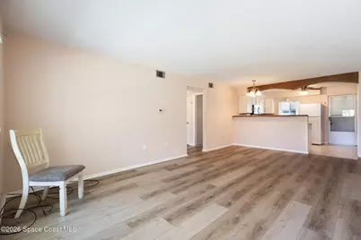 190 E Olmstead Drive #B8, Titusville, FL 32780 - Photo 6