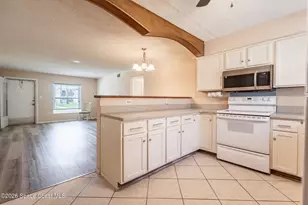190 E Olmstead Dr, Titusville, FL 32780 - Photo 10