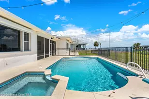 2729 Pineapple Ave, Melbourne, FL 32935 - Photo 20
