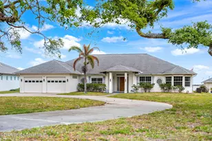 2729 Pineapple Ave, Melbourne, FL 32935 - Photo 74