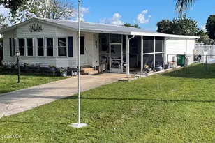 706 Lantania Dr, Barefoot Bay, FL 32976 - Photo 2