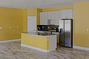 948 Wheatley St SE, Palm Bay, FL 32909 - Photo 8