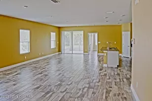 948 Wheatley St SE, Palm Bay, FL 32909 - Photo 4