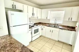 985 Alford St, Titusville, FL 32796 - Photo 4