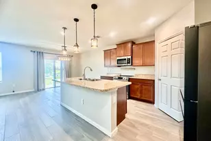 4645 Pagosa Springs Cir, Melbourne, FL 32901 - Photo 6