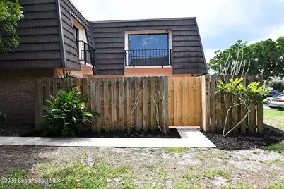 4014 Vista Oaks Circle NE, Melbourne, FL 32905 - Photo 22