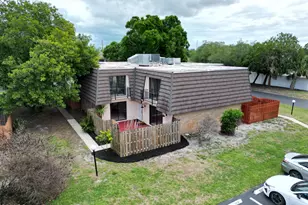 4014 Vista Oaks Cir NE, Melbourne, FL 32905 - Photo 24