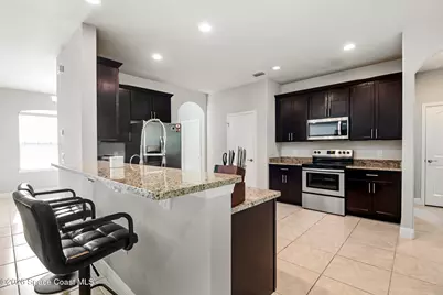 486 Avocado Road NW, Palm Bay, FL 32907 - Photo 8