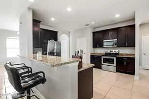 486 Avocado Rd NW, Palm Bay, FL 32907 - Photo 8