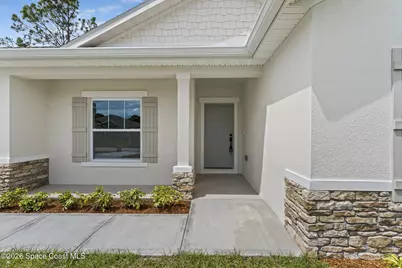 357 Galicia Street SW, Palm Bay, FL 32908 - Photo 4