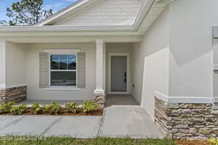 357 Galicia St SW, Palm Bay, FL 32908 - Photo 4