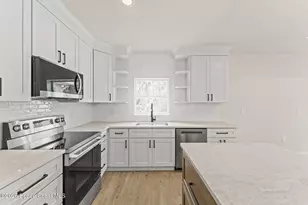 357 Galicia St SW, Palm Bay, FL 32908 - Photo 12