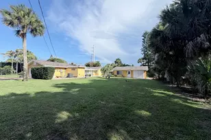 702 Oak St, Melbourne Beach, FL 32951 - Photo 36