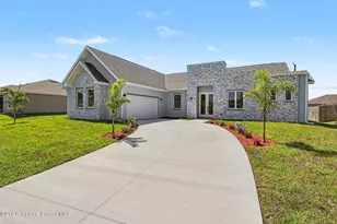 534 Mimosa St SW, Palm Bay, FL 32908 - Photo 2