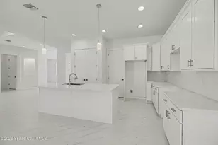 534 Mimosa St SW, Palm Bay, FL 32908 - Photo 10