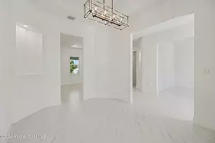 534 Mimosa St SW, Palm Bay, FL 32908 - Photo 6