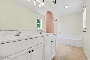1640 Vista Lake Cir, Melbourne, FL 32904 - Photo 16