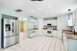 1640 Vista Lake Cir, Melbourne, FL 32904 - Photo 4
