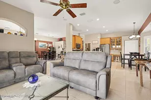 348 Gardendale Cir SE, Palm Bay, FL 32909 - Photo 12