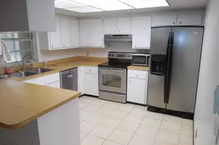 1492 Autumn Woods Dr, Melbourne, FL 32935 - Photo 2