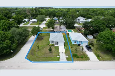 2425 86th Drive, Vero Beach, FL 32966 - Photo 4