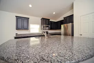 1033 Musgrass Cir, West Melbourne, FL 32904 - Photo 6