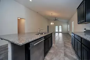 1033 Musgrass Cir, West Melbourne, FL 32904 - Photo 18