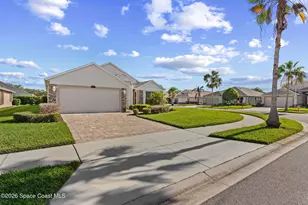 1611 Lago Mar Dr, Melbourne, FL 32940 - Photo 4