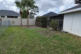 1470 Country Club Dr NE, Palm Bay, FL 32905 - Photo 16