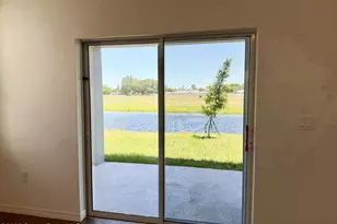 917 Castleford Ave NE, Palm Bay, FL 32905 - Photo 8