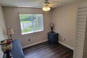1590 S 42ND Cir, Vero Beach, FL 32967 - Photo 10