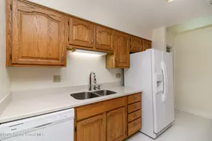 1375 Mayflower Ave, Melbourne, FL 32940 - Photo 14