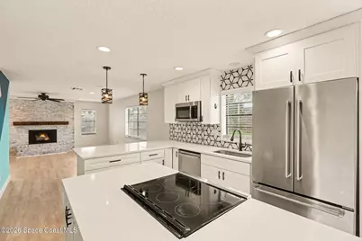 635 Firestone Street NE, Palm Bay, FL 32907 - Photo 4