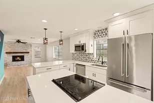 635 Firestone St NE, Palm Bay, FL 32907 - Photo 4