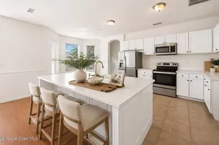 1190 Olde Bailey Ln, Melbourne, FL 32904 - Photo 10