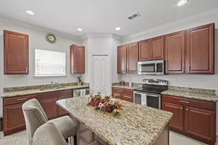 5555 Brilliance Cir, Cocoa, FL 32926 - Photo 10