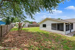 2111 Sandalwood Dr, Melbourne, FL 32935 - Photo 32