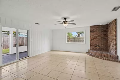 2111 Sandalwood Drive, Melbourne, FL 32935 - Photo 14