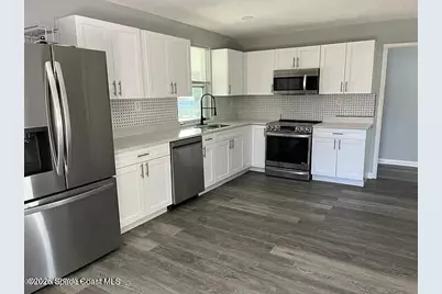 1428 Lamanto Avenue E, Jacksonville, FL 32210 - Photo 6