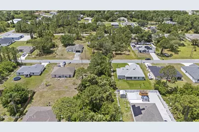3001 Gaffney Avenue SE, Palm Bay, FL 32909 - Photo 12