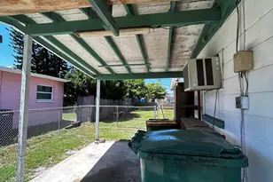 2204 Shelby Dr, Melbourne, FL 32935 - Photo 18