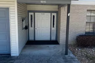 9045 S York Ln S, West Melbourne, FL 32904 - Photo 2