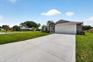 694 Airoso Rd SE, Palm Bay, FL 32909 - Photo 2